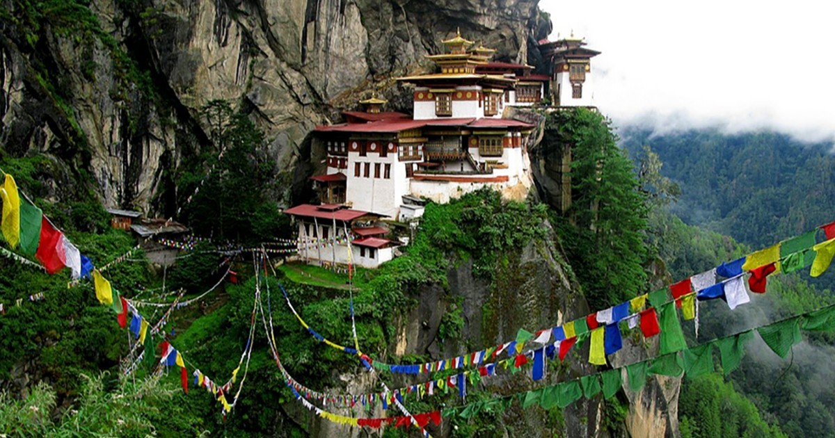 Bhutan The Last Shangri La Tour