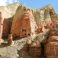 Ancient Caves at LoMangthang - Upper Mustang